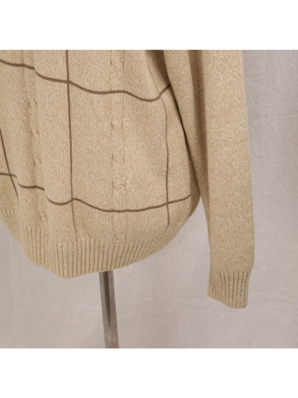 Eclectic Grandpa Dockers Sweater Men L Beige Cable Knit Pullover Brown Plaid VTG - Picture 5 of 12